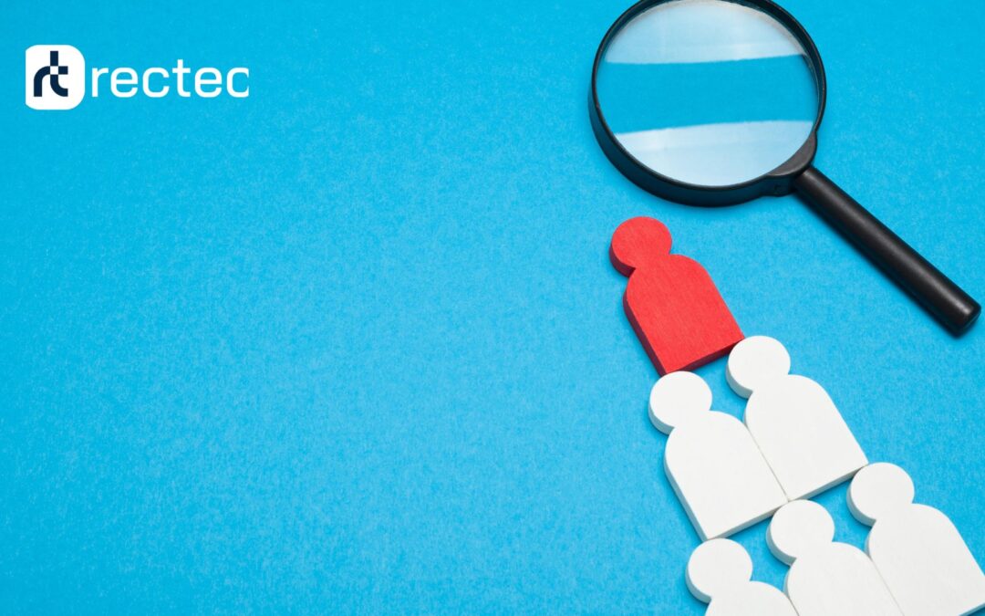 Choosing the Right Recruitment CRM: 6 Must-Have Features